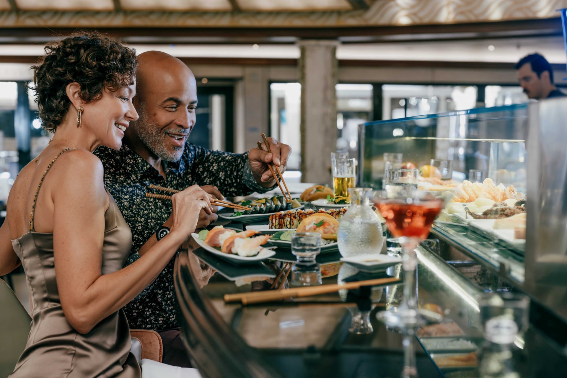 Elegant cruise dining experience